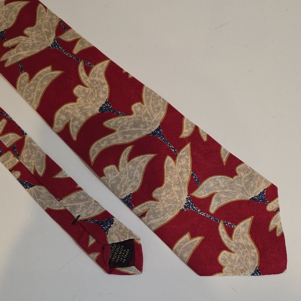 Anne Klein Men Vintage 57.5" Silk Floral Neck Tie‎ Red, Cream, Blue